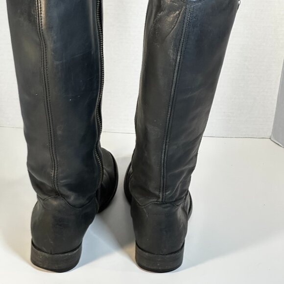 Women's size 8 Frye Boots - Picture 9 of 16